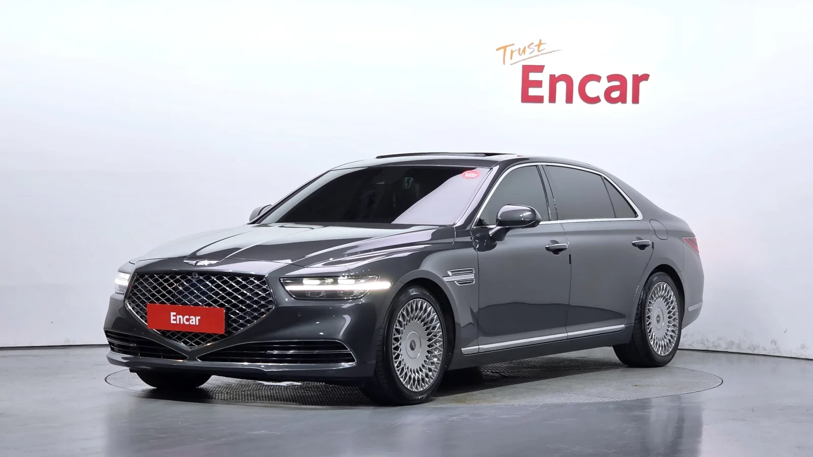 2019 Genesis G90