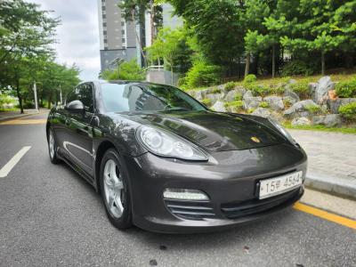2011 Porsche Panamera