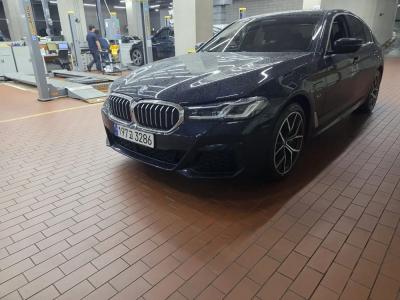 2022 BMW 5-Series