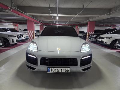 2023 Porsche Cayenne