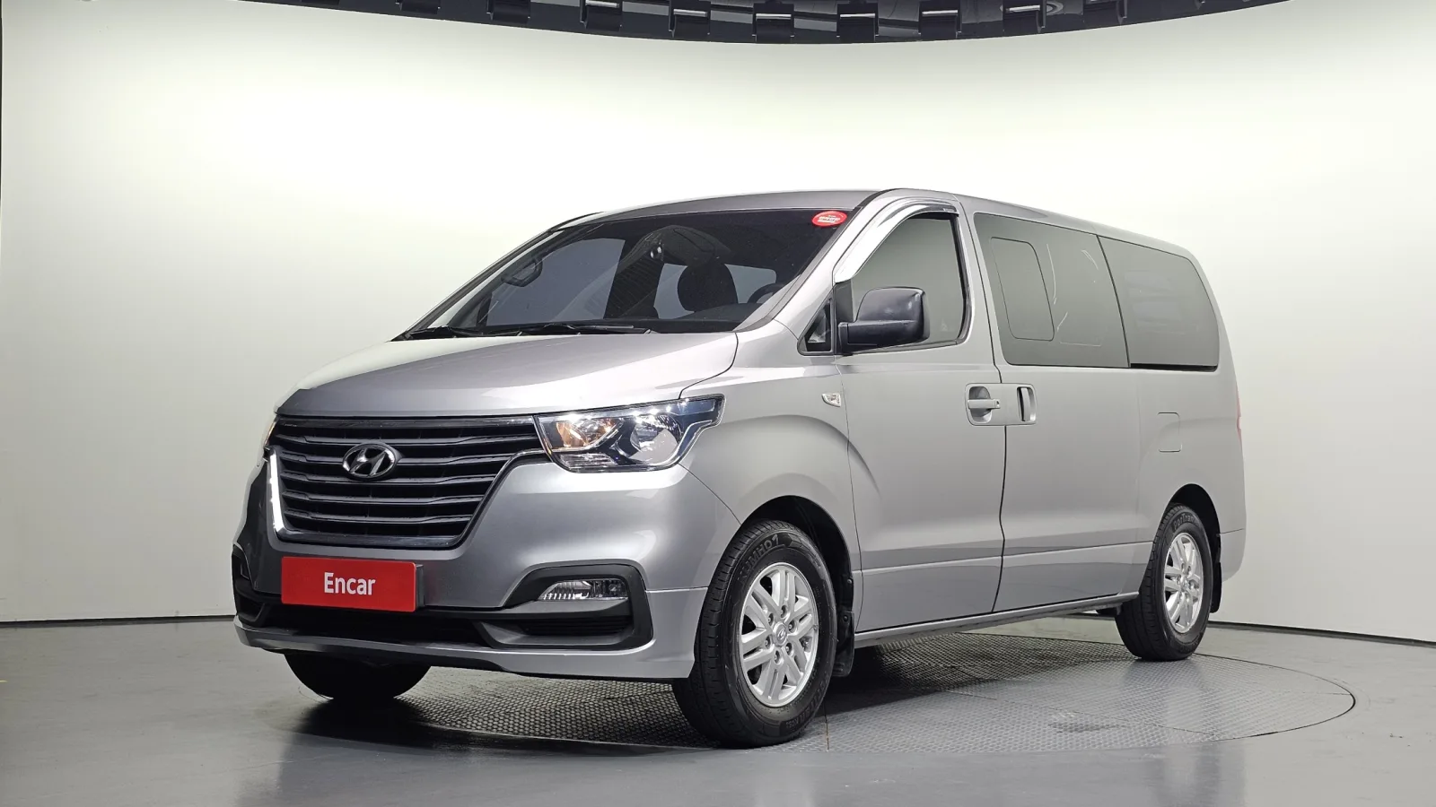 2019 Hyundai Starex
