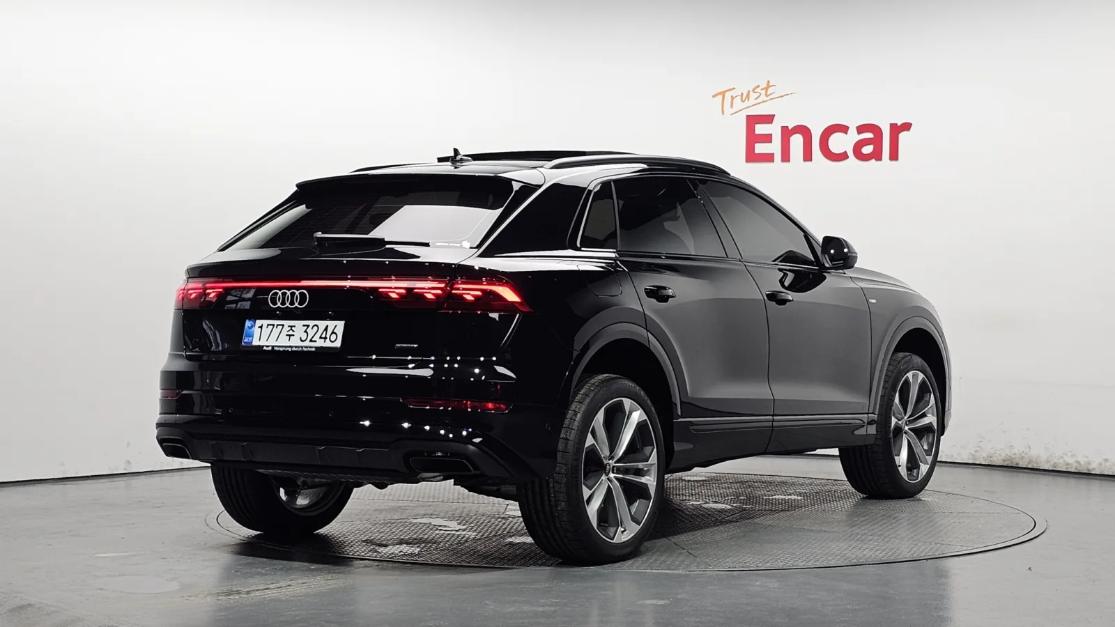 2026 Audi Q8