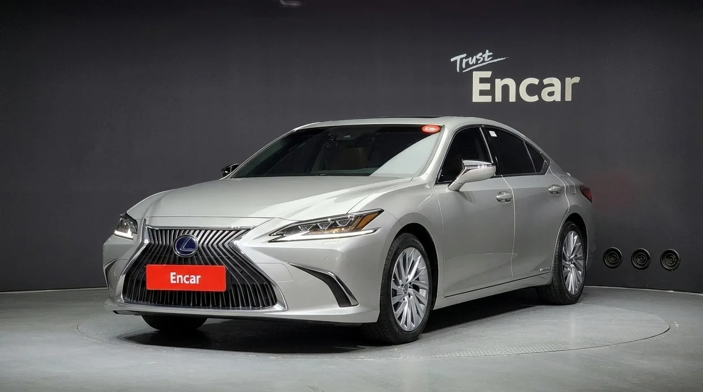2019 Lexus ES