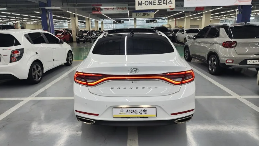 2019 Hyundai Grandeur
