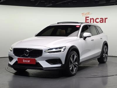 2021 Volvo V60