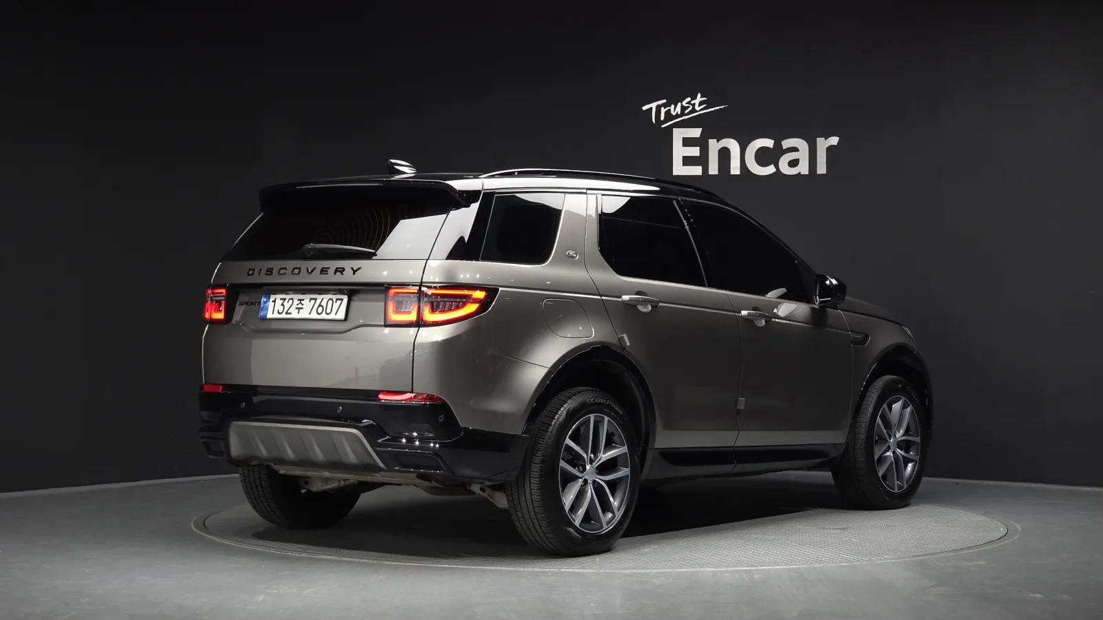 2024 Land Rover Discovery Sport