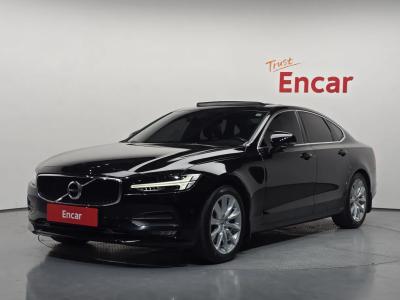 2018 Volvo S90