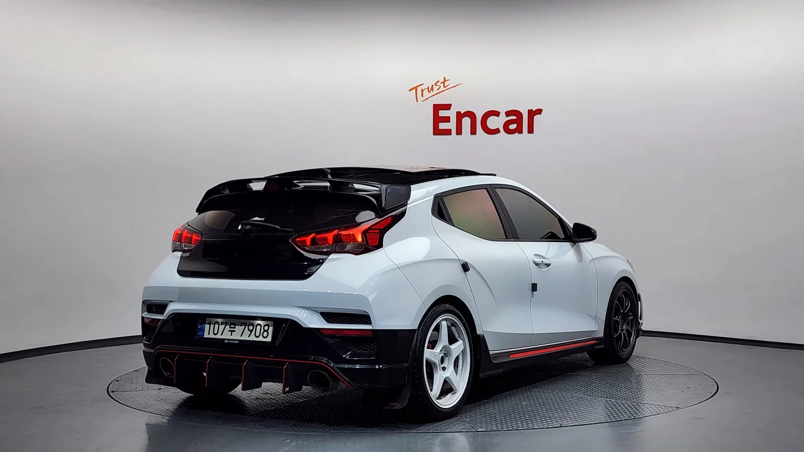 2019 Hyundai Veloster