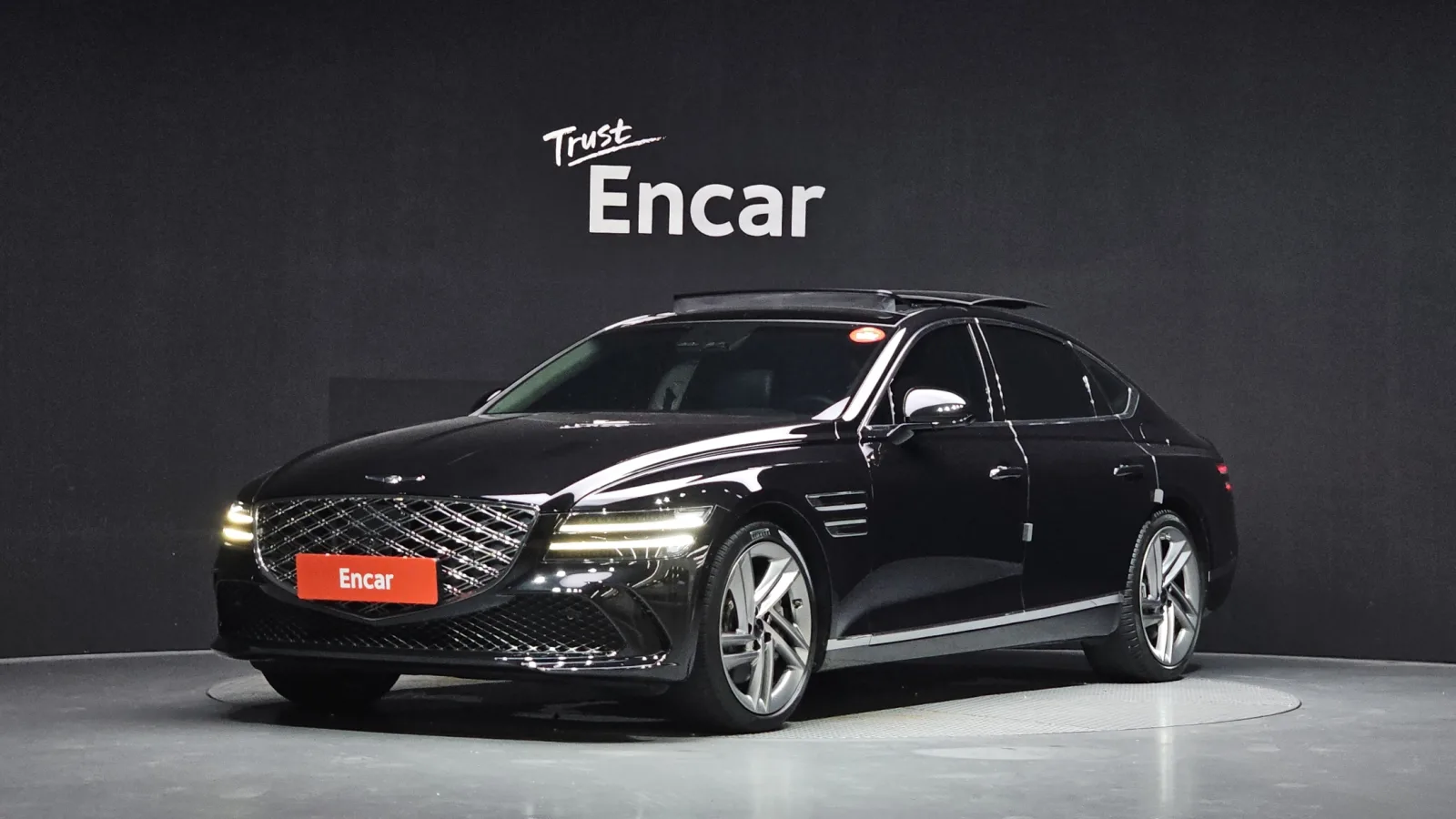 2025 Genesis G80