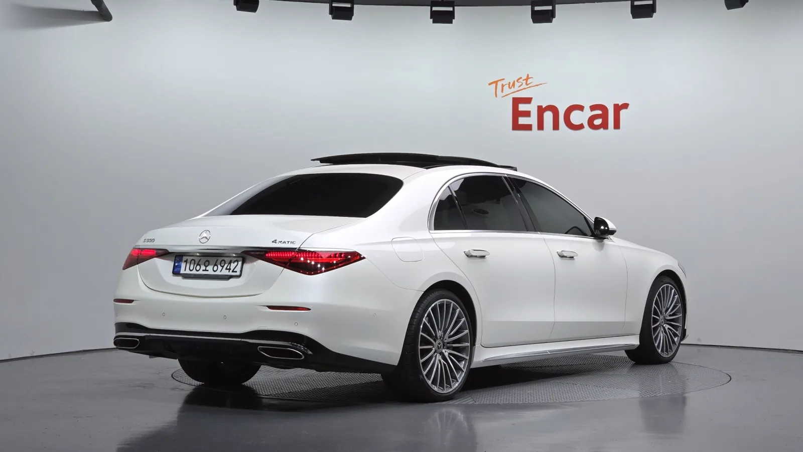2023 Mercedes-Benz S-Class