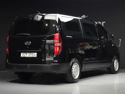 2020 Hyundai Starex