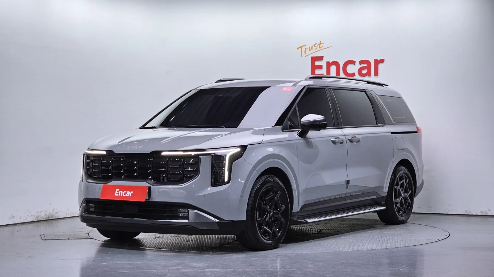 2025 Kia Carnival