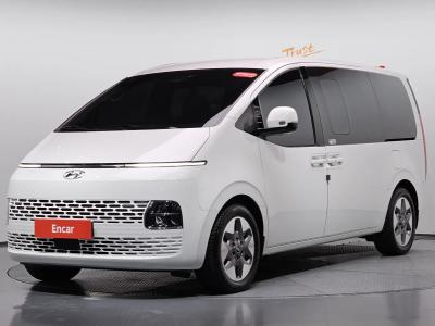 2023 Hyundai Staria