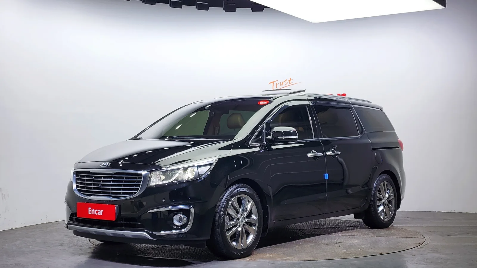2016 Kia Carnival
