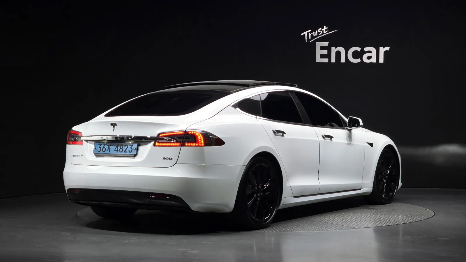 2017 Tesla Model S