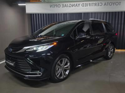 2025 Toyota Sienna