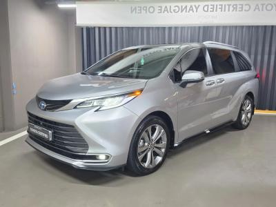 2025 Toyota Sienna