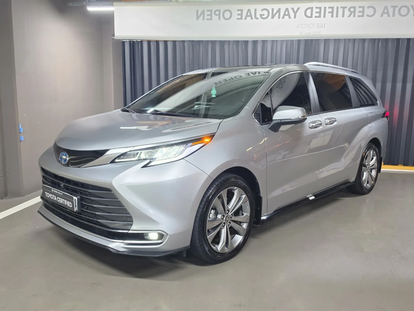 2025 Toyota Sienna