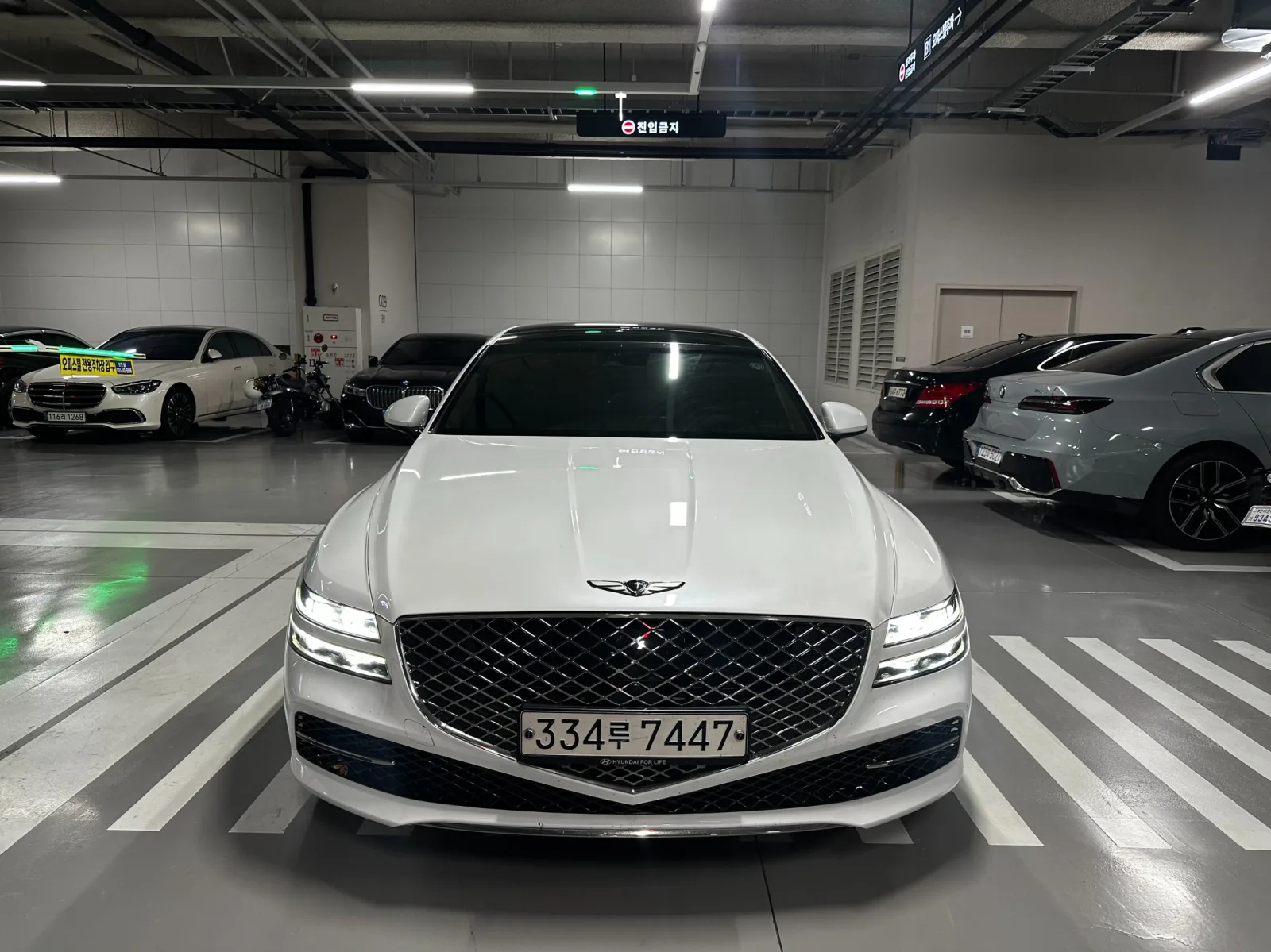 2021 Genesis G80