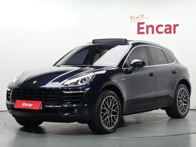 2017 Porsche Macan