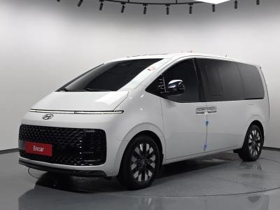 2022 Hyundai Staria