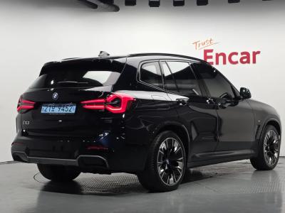 2023 BMW iX3