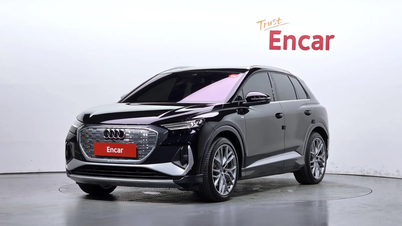 2025 Audi Q4 e-tron