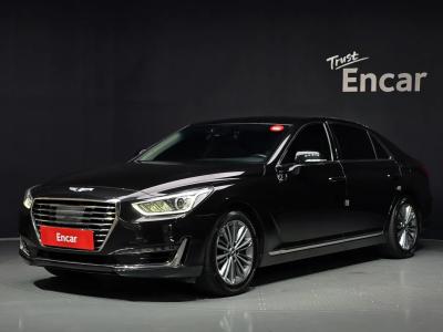 2018 Genesis EQ900