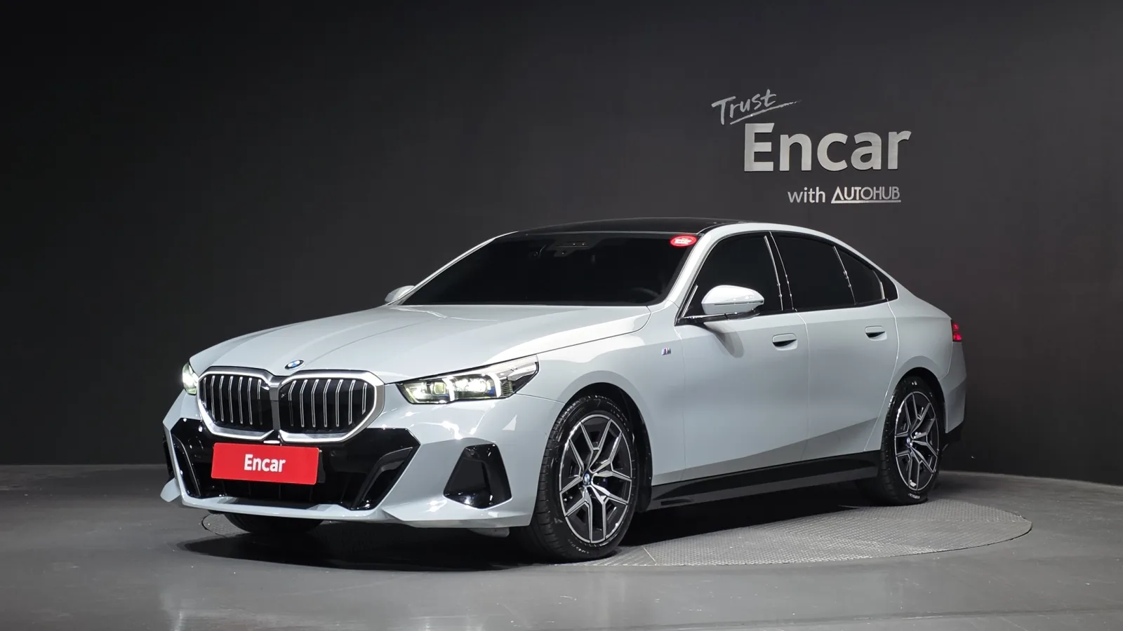 2025 BMW 5-Series