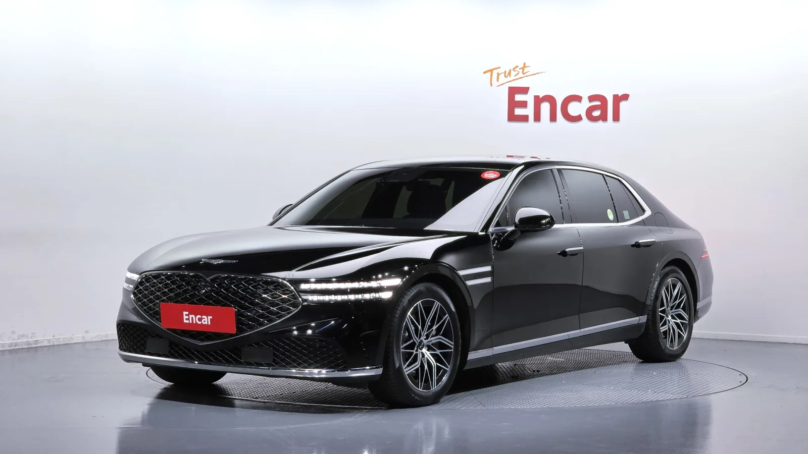 2023 Genesis G90