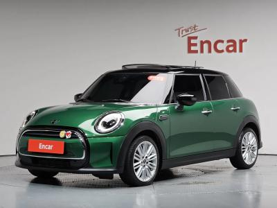 2022 MINI Cooper