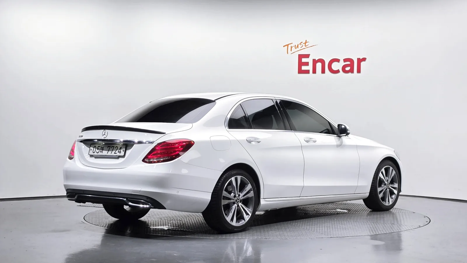 2018 Mercedes-Benz C-Class