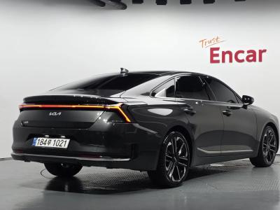 2025 Kia K8