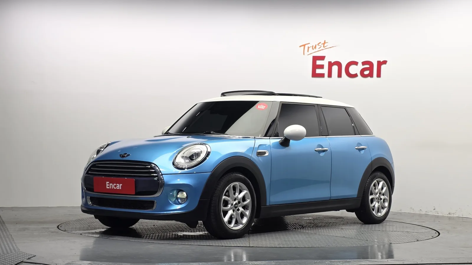 2016 MINI Cooper