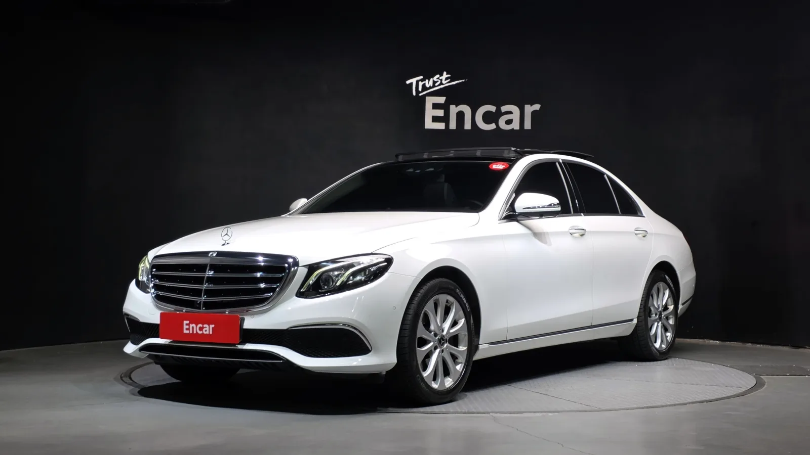 2019 Mercedes-Benz E-Class