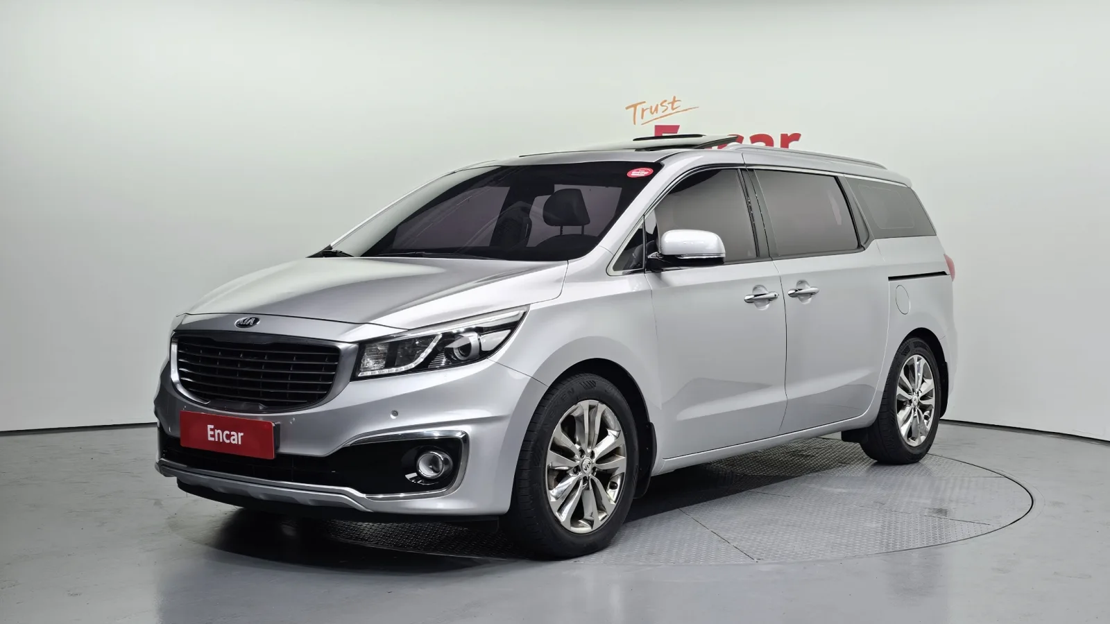 2016 Kia Carnival