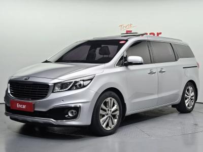 2016 Kia Carnival