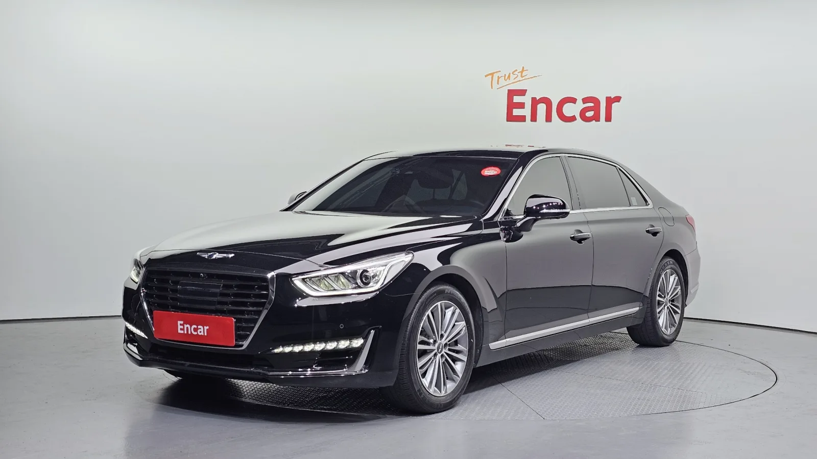 2016 Genesis EQ900