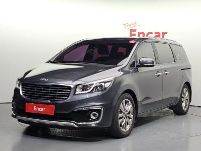 2015 Kia Carnival