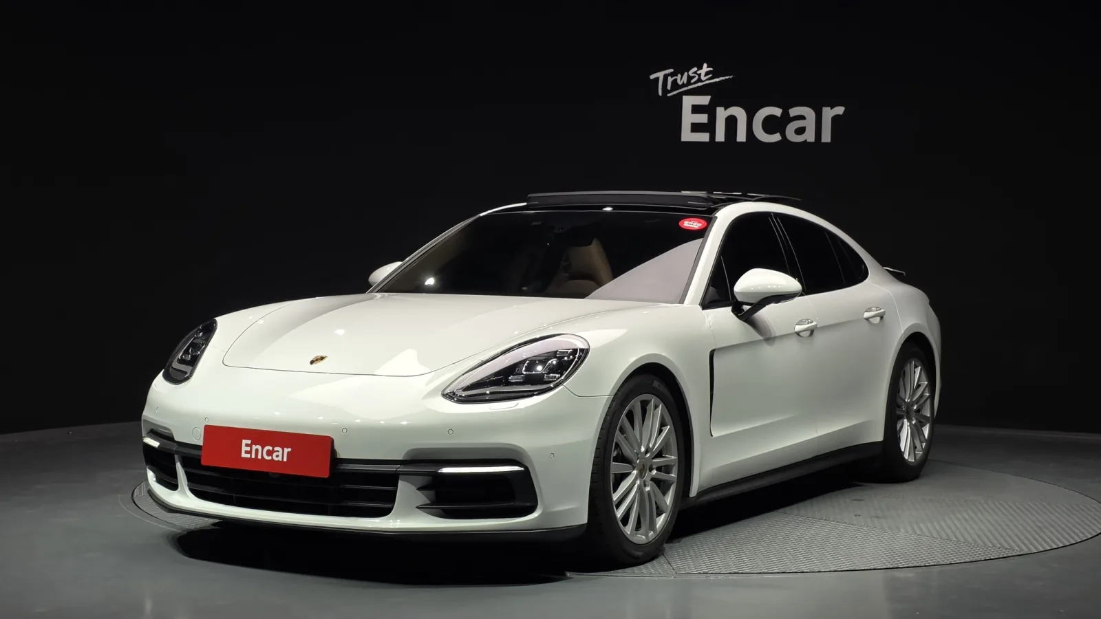 2018 Porsche Panamera