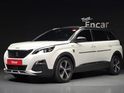 2021 Peugeot 5008