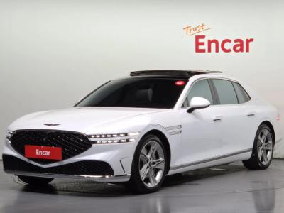 2022 Genesis G90