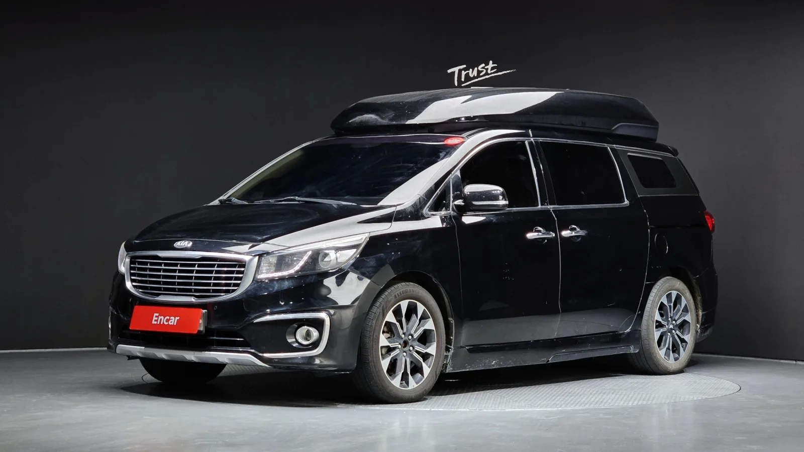 2015 Kia Carnival