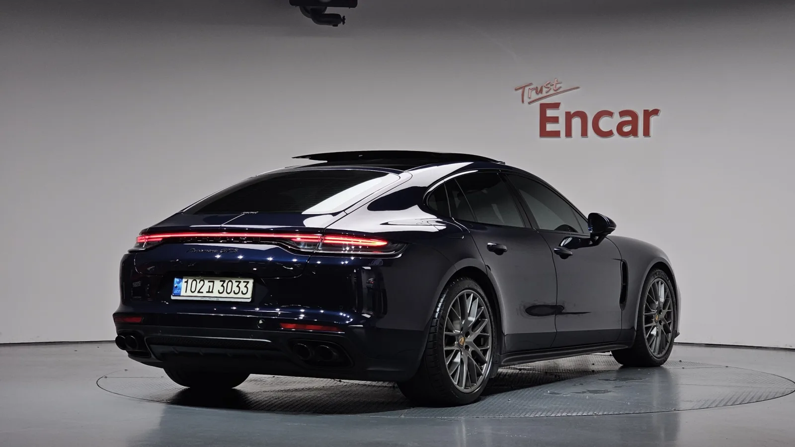 2021 Porsche Panamera