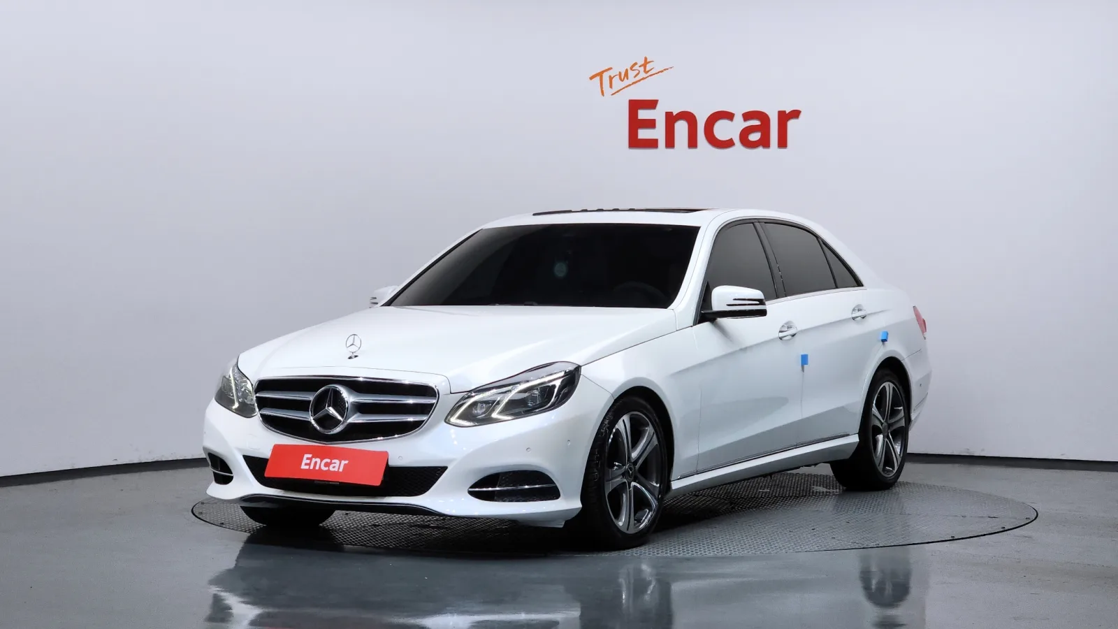 2016 Mercedes-Benz E-Class