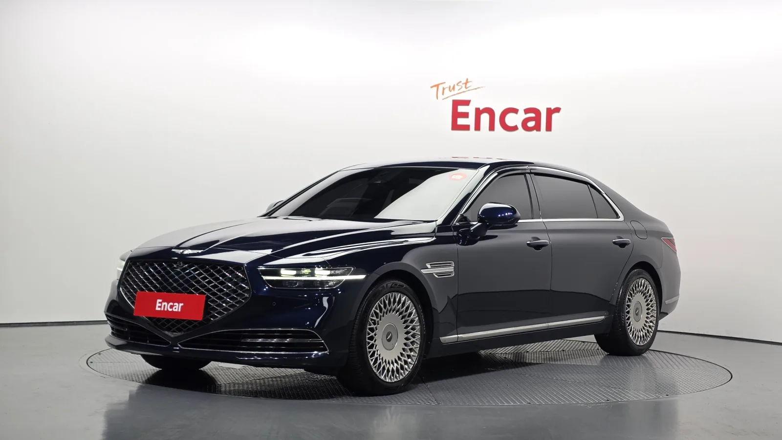 2019 Genesis G90