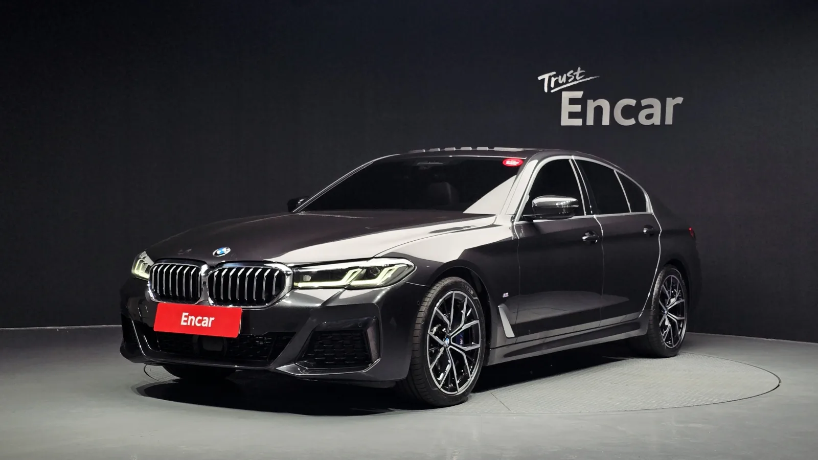 2022 BMW 5-Series