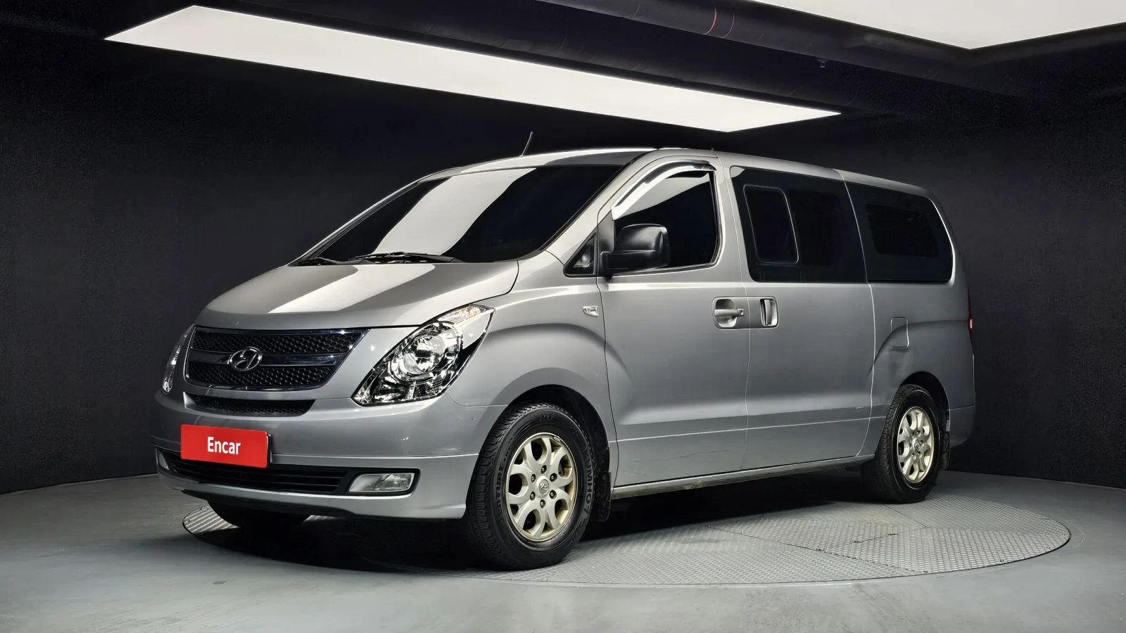 2012 Hyundai Starex