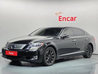 2011 Lexus LS