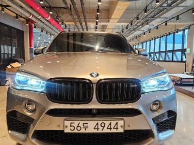 2017 BMW X5M